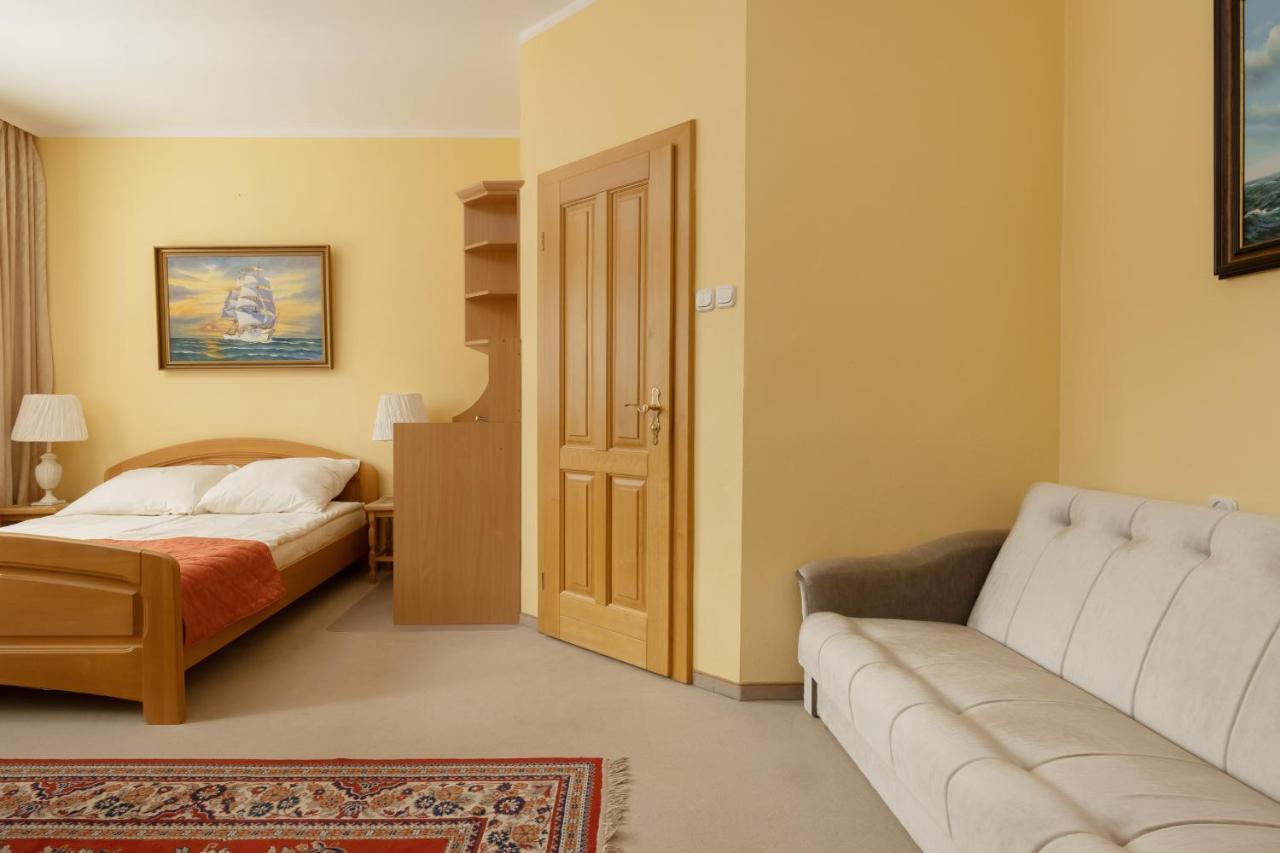 Pod Lwem Apartment Pobierowo Ngoại thất bức ảnh